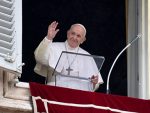 Pope calls for more female leadership in the church