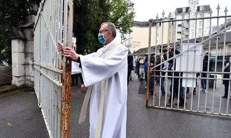 Lourdes shrine to reopen