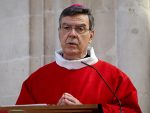 Archbishop of Paris "ambiguous" relationship