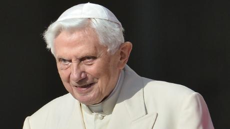 https://cdn.cnn.com/cnnnext/dam/assets/220120114101-benedictoxvi-large-169.jpg