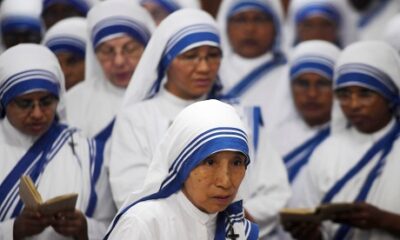 https://media-cldnry.s-nbcnews.com/image/upload/rockcms/2021-12/211229-mother-teresa-charity-mb-1348-96b8a6.jpg