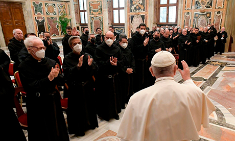 Pope urges communities to be realistic