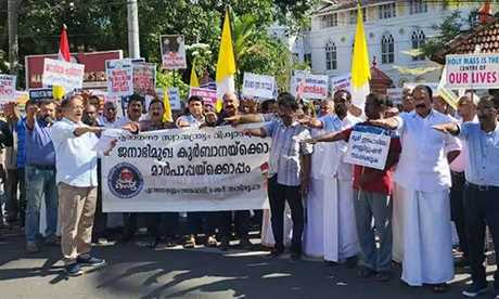 Laypeople block archbishop’s house