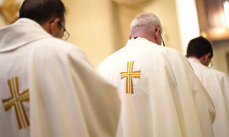 US priests distrust bishops