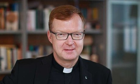 Fr Hans Zollner resigns