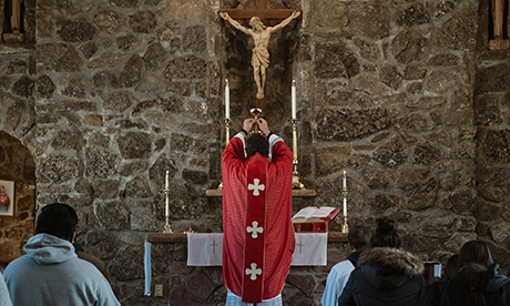 Traditional Latin Mass