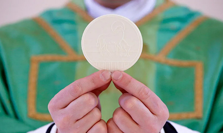 Irish politician denied Communion